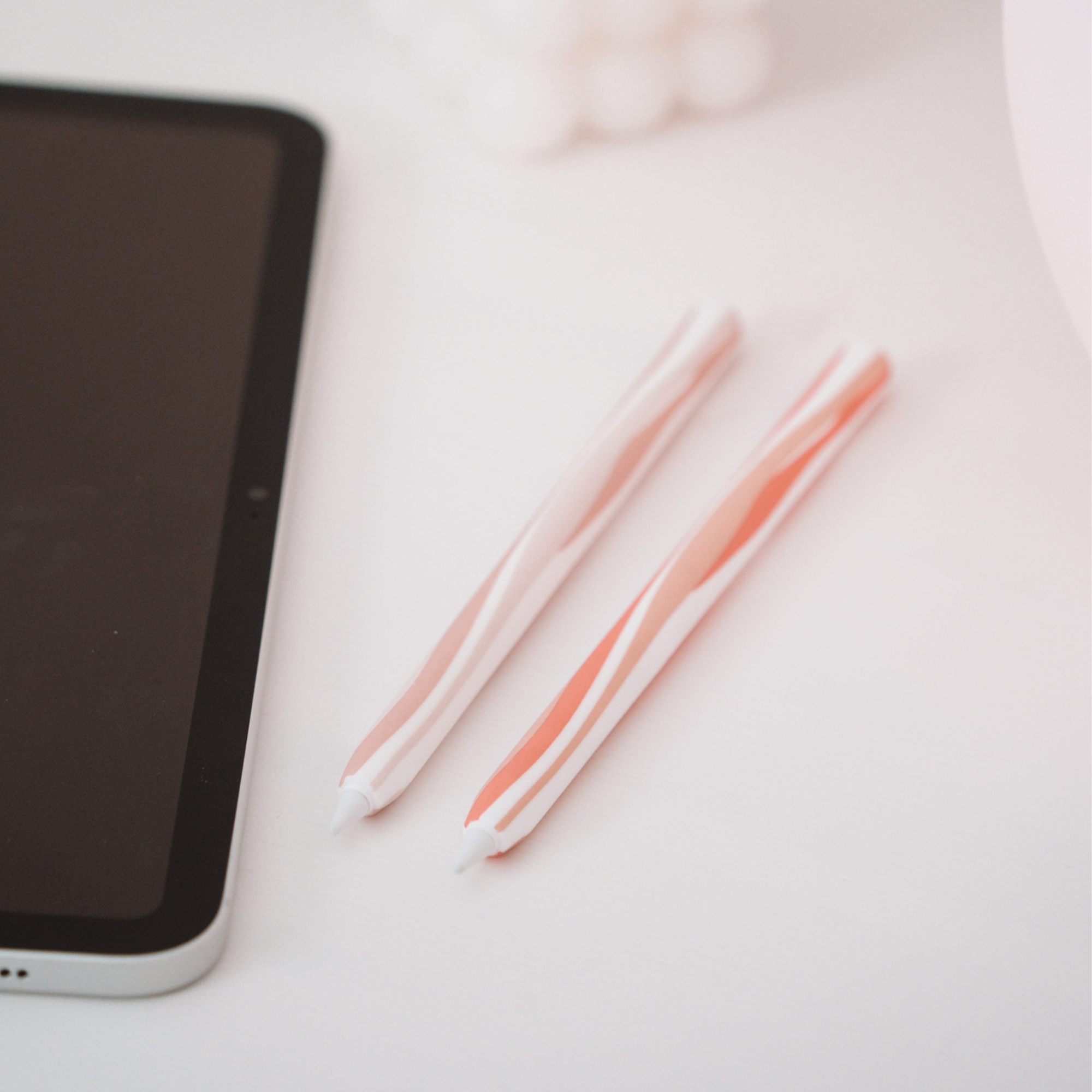 Apple Pencil Sleeve in Dreamy Pink