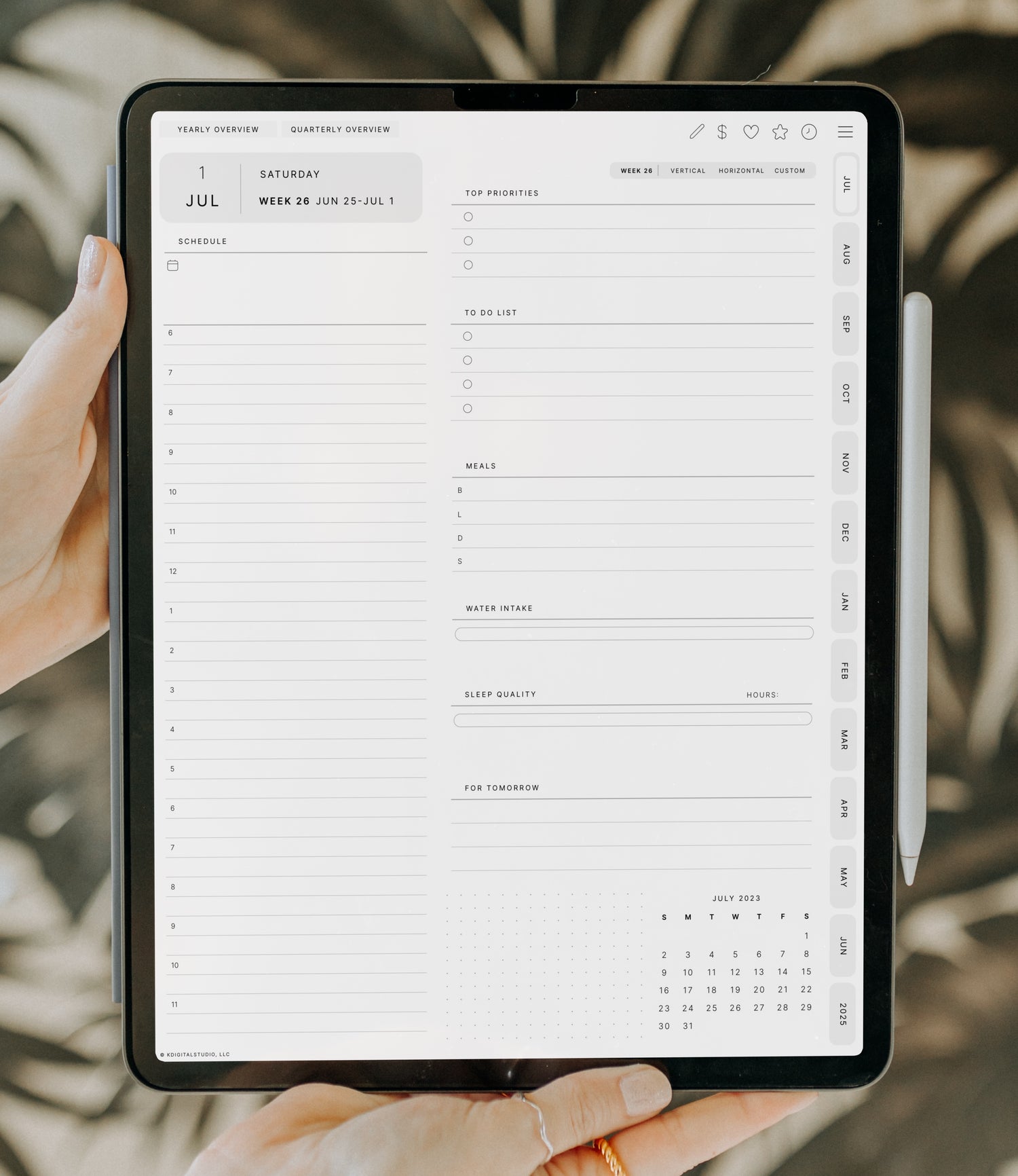 A daily page layout of the Cyberry Mid-Year Digital Planner for iPad